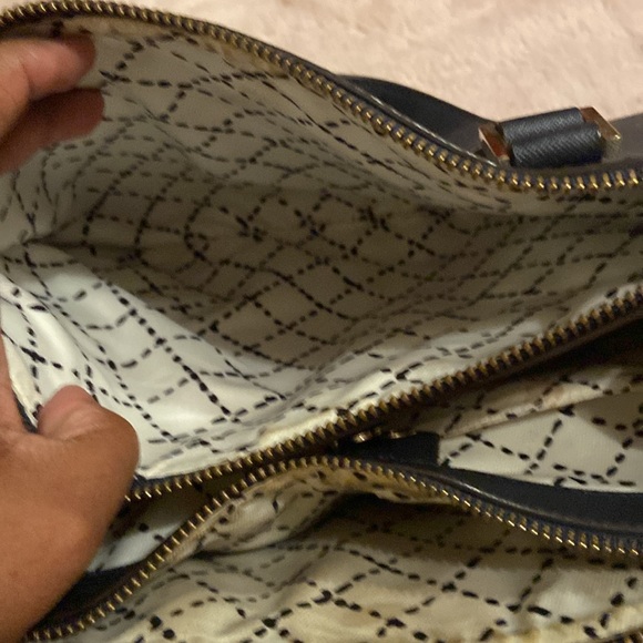 Pre-owned Kate Spade Handbag - Navy Blue - with a detached strap. - Picture 6 of 7